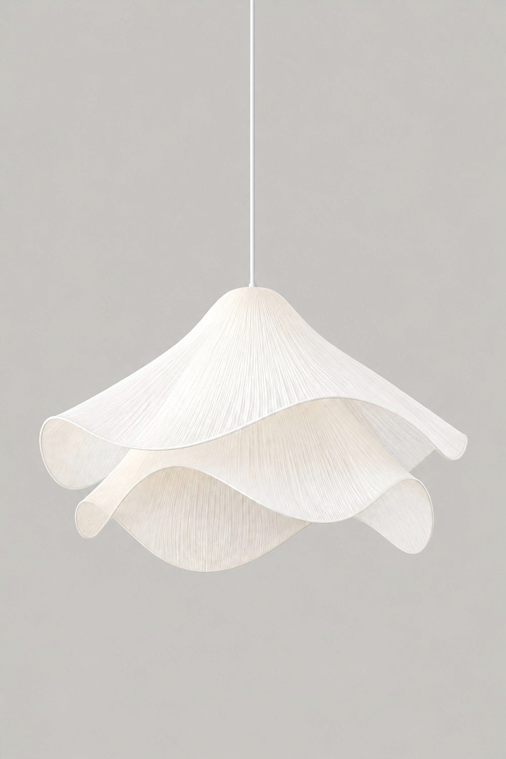 Suspension LYS fleur blanche sur fond gris