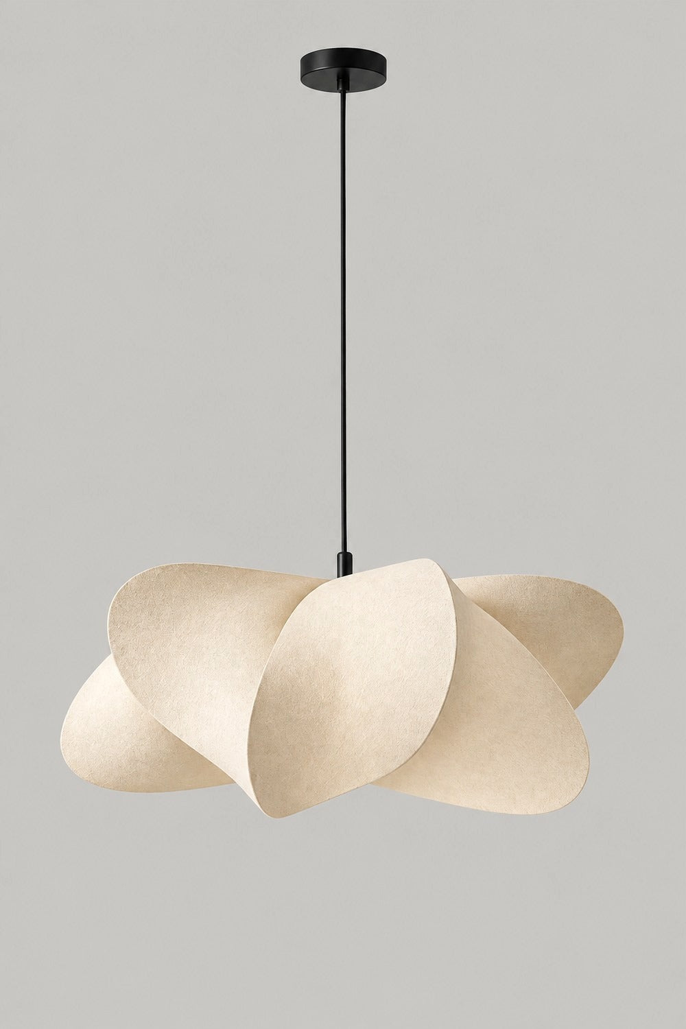 Suspension SILKE fleur crème sur fond gris